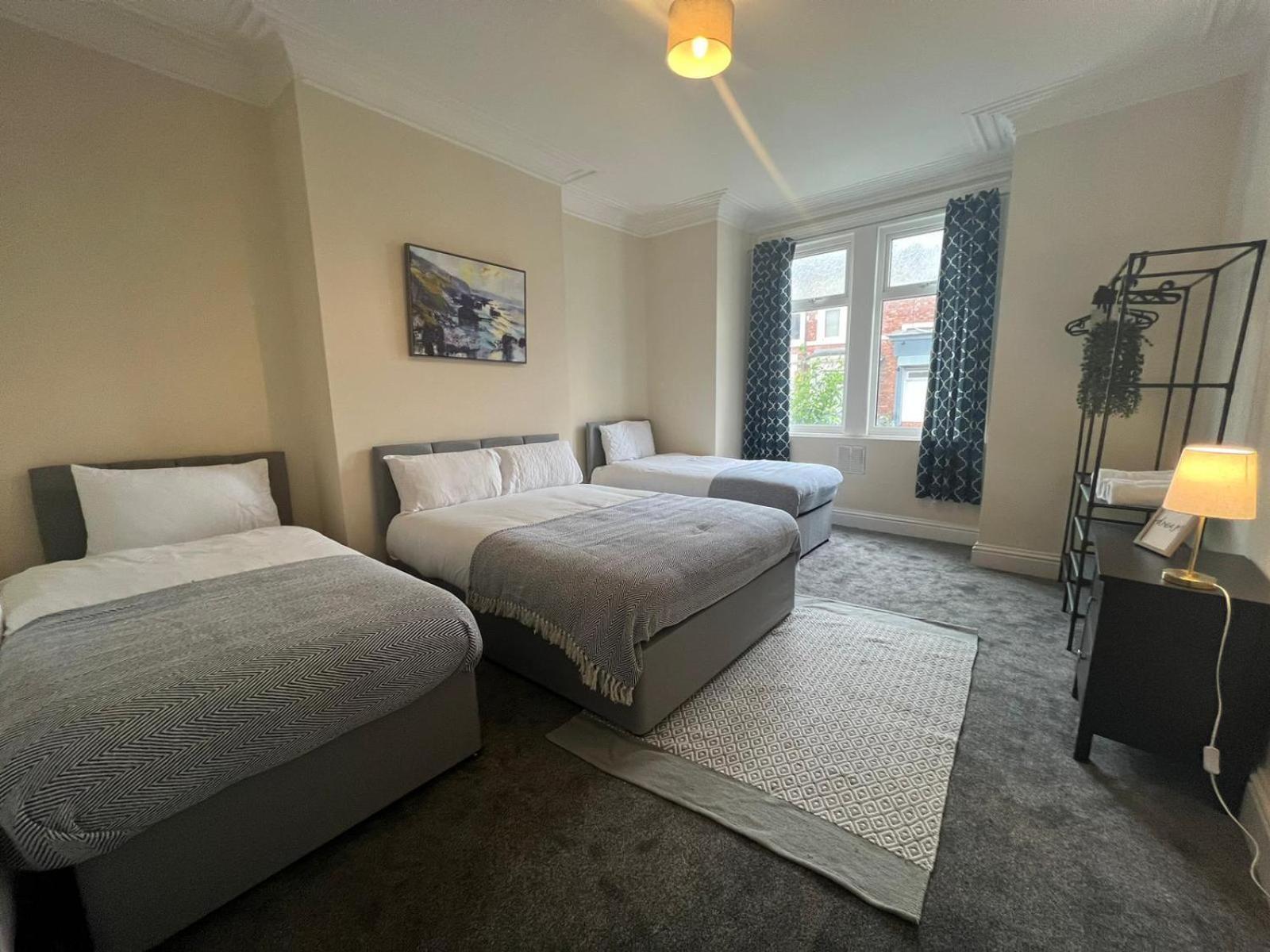 Aa Gateshead Apartment ภายนอก รูปภาพ